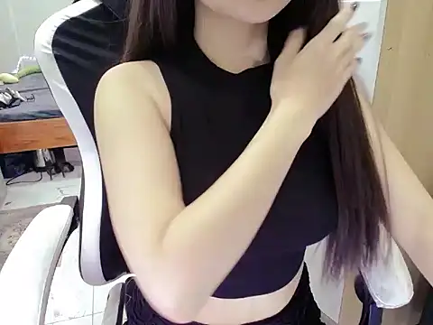 Lynk Lee69 online show from 02-19-25, 04:22