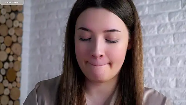 LowOncoming online show from 03-16-26, 01:44