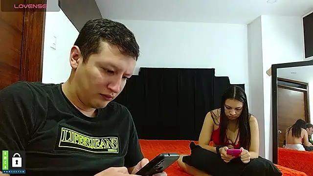 Hot-Couple--18 online show from 12-03-24, 07:55