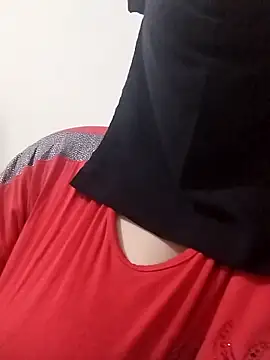 Snapshot of mohra30 chatting on 03-20-25, 12:11 mohra30 online show from 03-20-25, 12:11