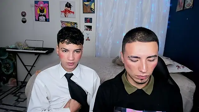 Snapshot of sweet_boys_xx chatting on 03-03-25, 05:31 sweet boys xx online show from 03-03-25, 05:31