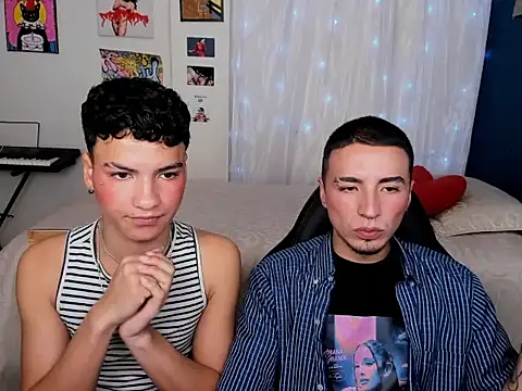 Snapshot of sweet_boys_xx chatting on 03-04-25, 03:37 sweet boys xx online show from 03-04-25, 03:37