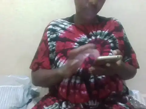 Snapshot of Sexxy_bre chatting on 10-03-25, 07:11 Sexxy bre online show from 10-03-25, 07:11