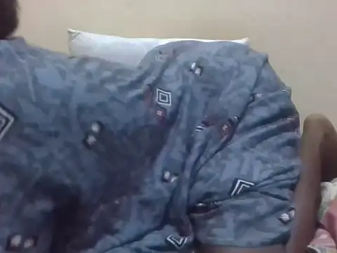 Snapshot of Sexxy_bre chatting on 10-14-25, 09:10 Sexxy bre online show from 10-14-25, 09:10