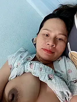 Snapshot of Baby-ladyass20 chatting on 01-22-25, 06:52 Baby-ladyass20 online show from 01-22-25, 06:52