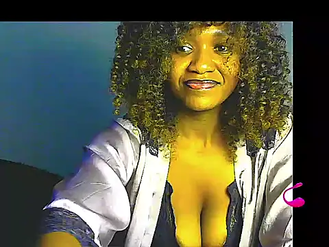 Snapshot of lilylovexx chatting on 05-11-26, 08:28 lilylovexx online show from 05-11-26, 08:28