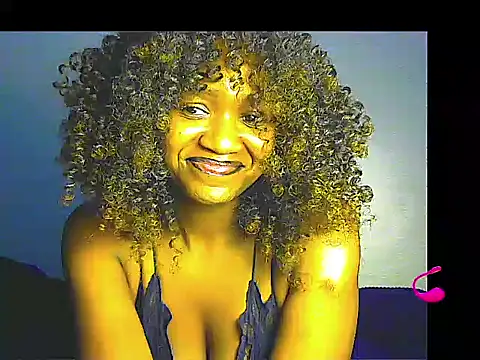 Snapshot of lilylovexx chatting on 05-12-26, 12:13 lilylovexx online show from 05-12-26, 12:13