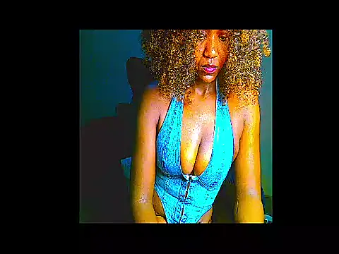 Snapshot of lilylovexx chatting on 06-22-26, 03:58 lilylovexx online show from 06-22-26, 03:58