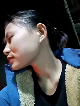 Snapshot of trieungoclnt chatting on 12-14-24, 03:40 trieungoclnt online show from 12-14-24, 03:40