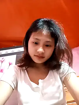 Snapshot of trieungoclnt chatting on 03-03-25, 03:09 trieungoclnt online show from 03-03-25, 03:09