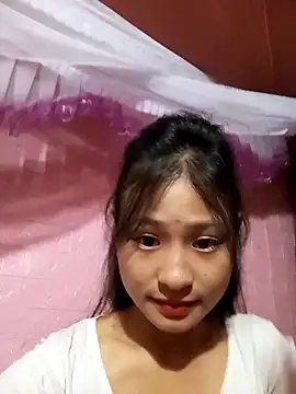 Snapshot of trieungoclnt chatting on 10-16-25, 02:56 trieungoclnt online show from 10-16-25, 02:56