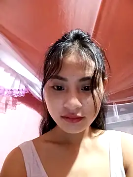 Snapshot of trieungoclnt chatting on 10-28-25, 02:26 trieungoclnt online show from 10-28-25, 02:26