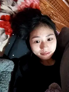 Snapshot of trieungoclnt chatting on 11-19-25, 05:07 trieungoclnt online show from 11-19-25, 05:07