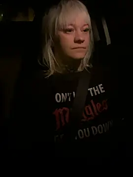 poussichienne online show from 02-21-26, 04:13