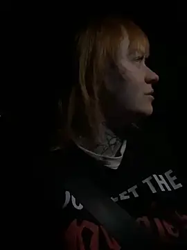 poussichienne online show from 03-21-26, 04:28