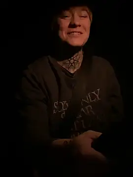 poussichienne online show from 04-04-26, 04:11