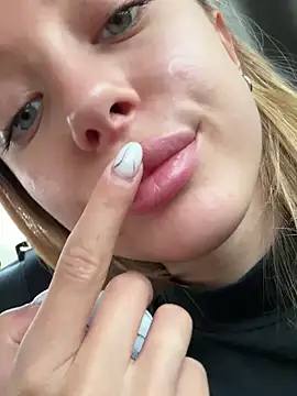 enjoy my beauty online show from 02-03-25, 04:46