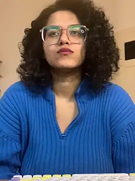 Curvydesifromgermany online show from 01-28-25, 08:04