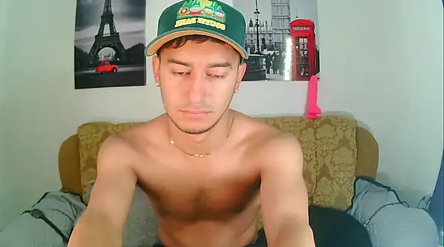 Snapshot of Kevin_Torres chatting on 01-20-25, 01:00 Kevin Torres online show from 01-20-25, 01:00