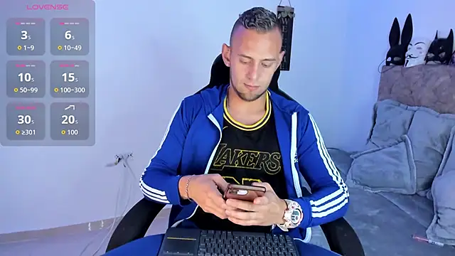 Damon Bakert online show from 10-08-25, 03:31