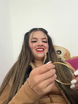 annavi  online show from 01-10-26, 06:53