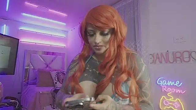 angelacianuro  online show from 02-11-25, 04:33