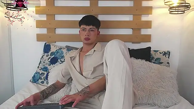 Steev Novoa online show from 02-06-25, 06:08