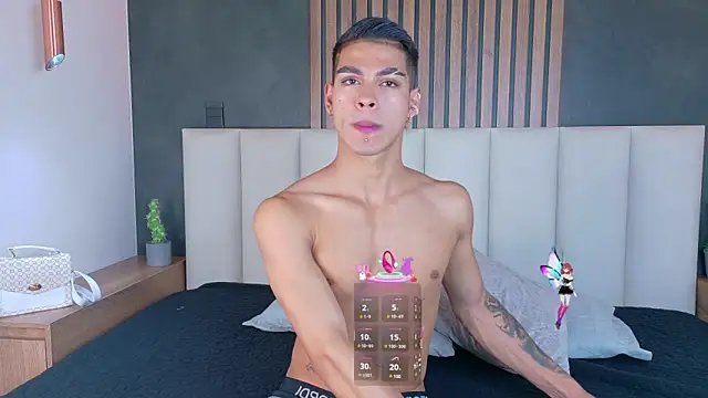 Snapshot of Ken-boy_ chatting on 02-21-25, 02:50 Ken-boy online show from 02-21-25, 02:50