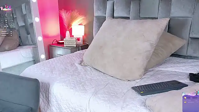 Snapshot of Ken-boy_ chatting on 03-03-25, 05:20 Ken-boy online show from 03-03-25, 05:20