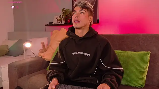 Ken-boy  online show from 04-14-26, 10:54