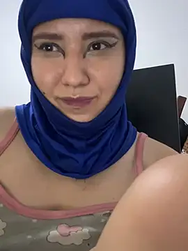 hannahayat online show from 06-26-26, 03:22