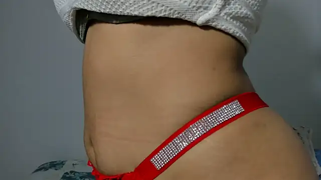 Snapshot of sofiaparker8 chatting on 01-25-25, 01:43 sofiaparker8 online show from 01-25-25, 01:43