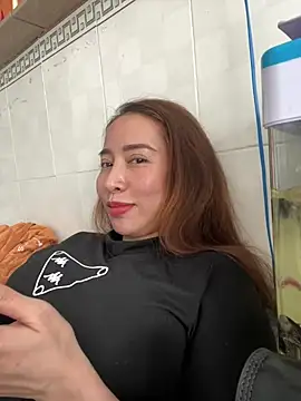 Snapshot of Cherry_6969 chatting on 03-21-25, 06:16 Cherry 6969 online show from 03-21-25, 06:16