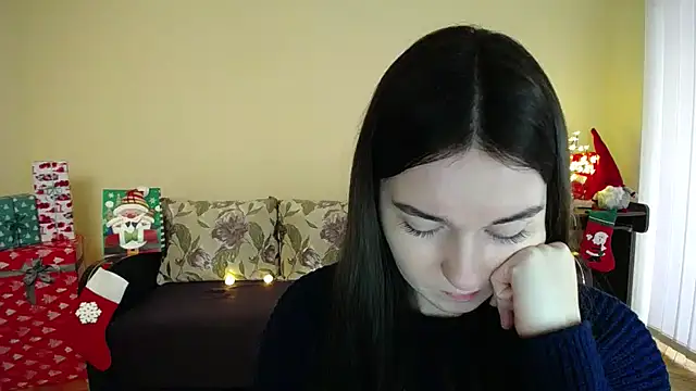 Pretty shy online show from 01-07-25, 12:20