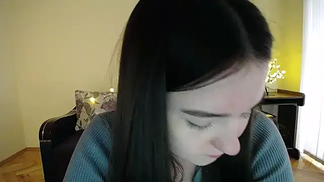 Pretty shy online show from 01-09-25, 12:30