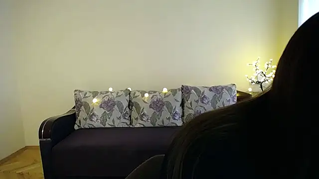 Pretty shy online show from 01-11-25, 09:15