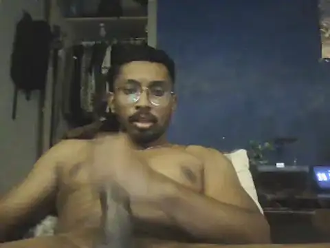 Snapshot of chennaibull101 chatting on 01-13-25, 06:05 chennaibull101 online show from 01-13-25, 06:05