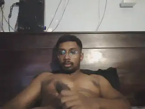 Snapshot of chennaibull101 chatting on 01-21-25, 06:34 chennaibull101 online show from 01-21-25, 06:34