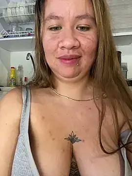 Emiily lee online show from 02-16-25, 03:05