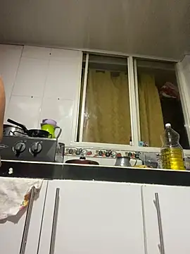 Emiily lee online show from 03-04-25, 09:51