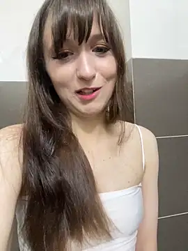 Snapshot of ashy_7999 chatting on 02-15-25, 04:23 ashy 7999 online show from 02-15-25, 04:23