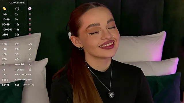 Snapshot of AnaWest chatting on 01-23-25, 11:37 AnaWest online show from 01-23-25, 11:37