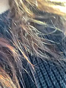 Snapshot of AnaWest chatting on 09-15-25, 05:51 AnaWest online show from 09-15-25, 05:51