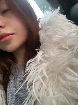 Snapshot of AnaWest chatting on 11-24-25, 05:29 AnaWest online show from 11-24-25, 05:29