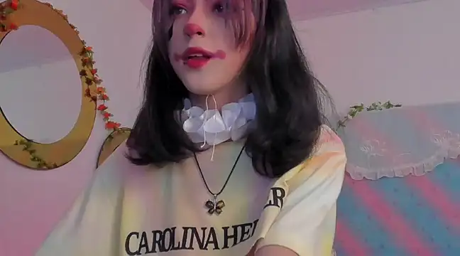 Snapshot of BonnieCute_ chatting on 01-14-25, 12:45 BonnieCute online show from 01-14-25, 12:45