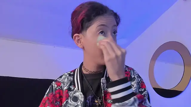 Snapshot of BonnieCute_ chatting on 03-01-25, 11:50 BonnieCute online show from 03-01-25, 11:50