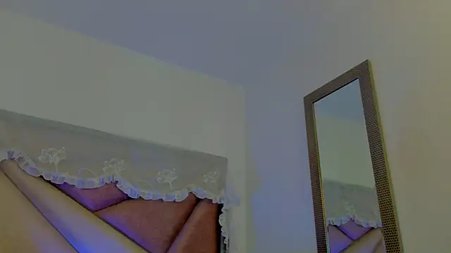 Snapshot of BonnieCute_ chatting on 05-05-26, 11:46 BonnieCute online show from 05-05-26, 11:46