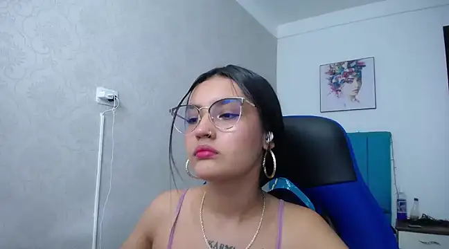 Snapshot of antonella_sweetlittle chatting on 01-23-25, 06:35 antonella sweetlittle online show from 01-23-25, 06:35