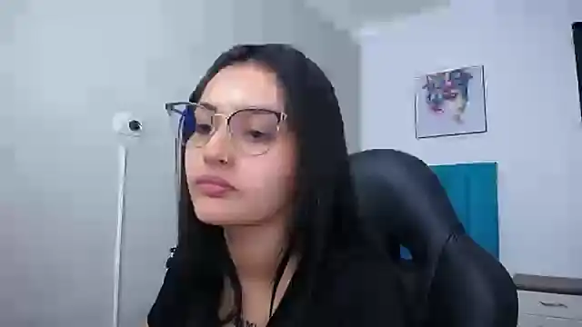 Snapshot of antonella_sweetlittle chatting on 03-11-25, 12:50 antonella sweetlittle online show from 03-11-25, 12:50