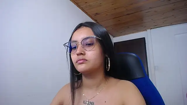 Snapshot of antonella_sweetlittle chatting on 09-26-25, 12:31 antonella sweetlittle online show from 09-26-25, 12:31